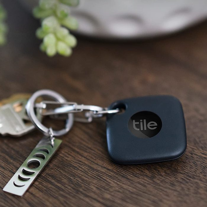 Tile Mate Bluetooth Tracker Keys Finder And Item Locator